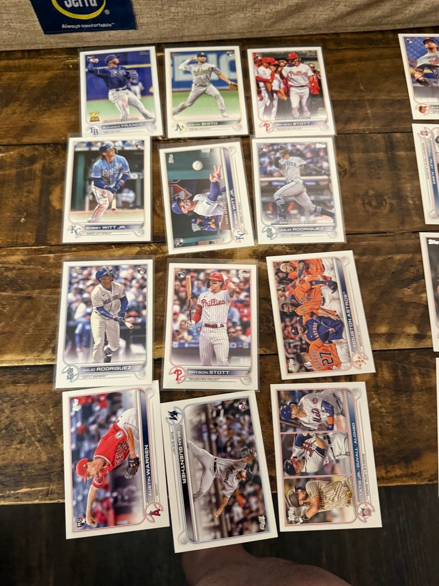 2022 TOPPS TRADED