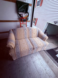 LOVE SEAT