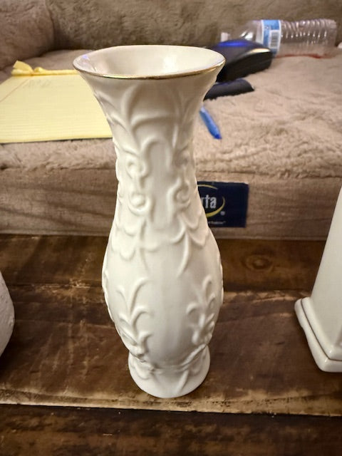LENOX VASES