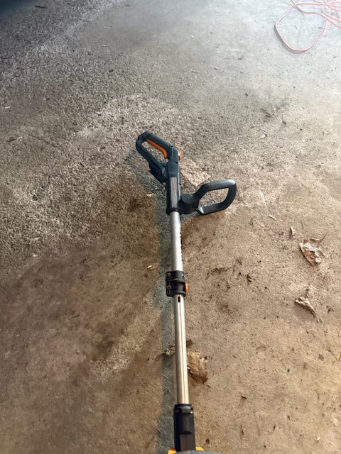 TRIMMER
