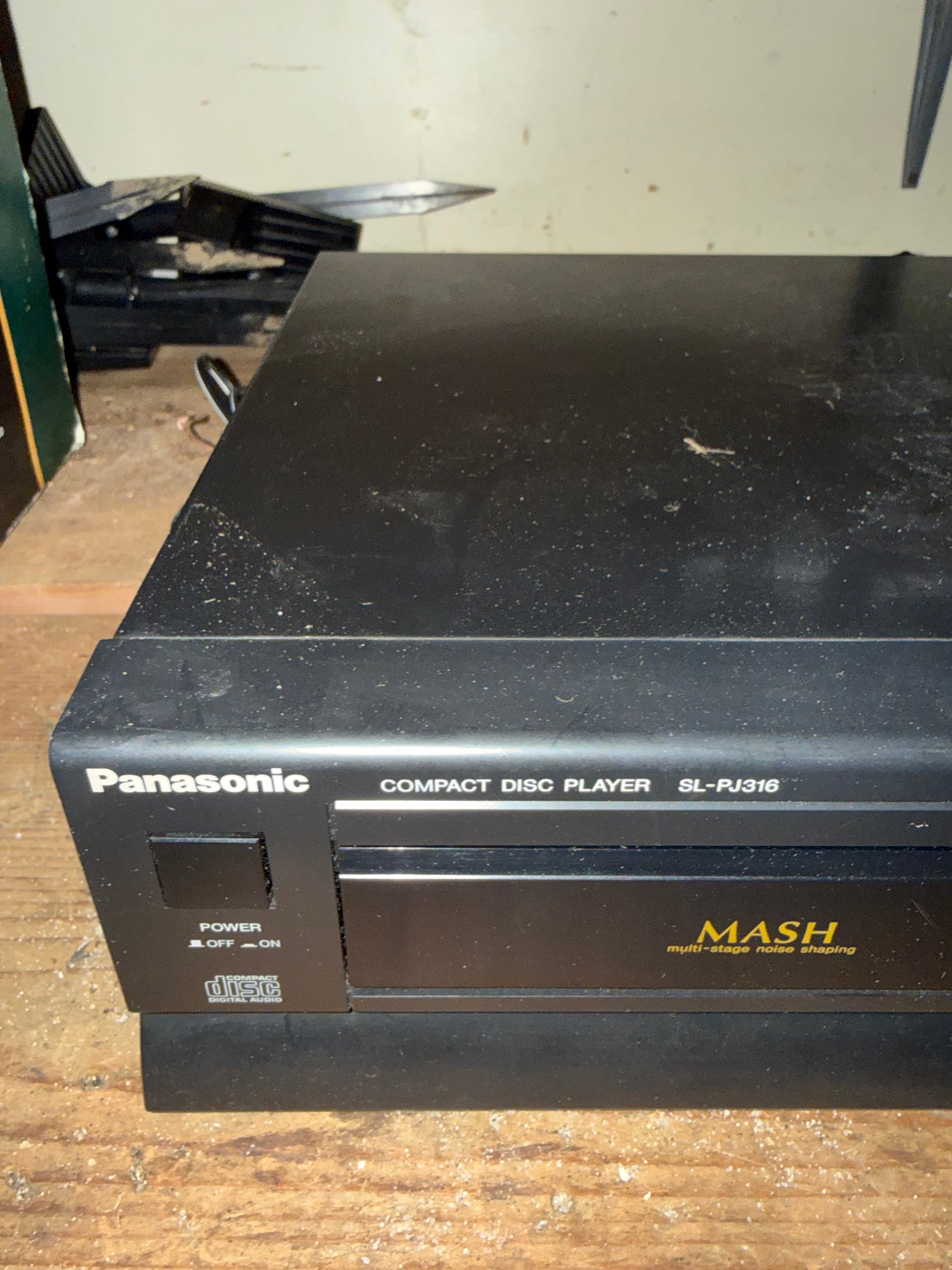 PIONEER CD CHANGER