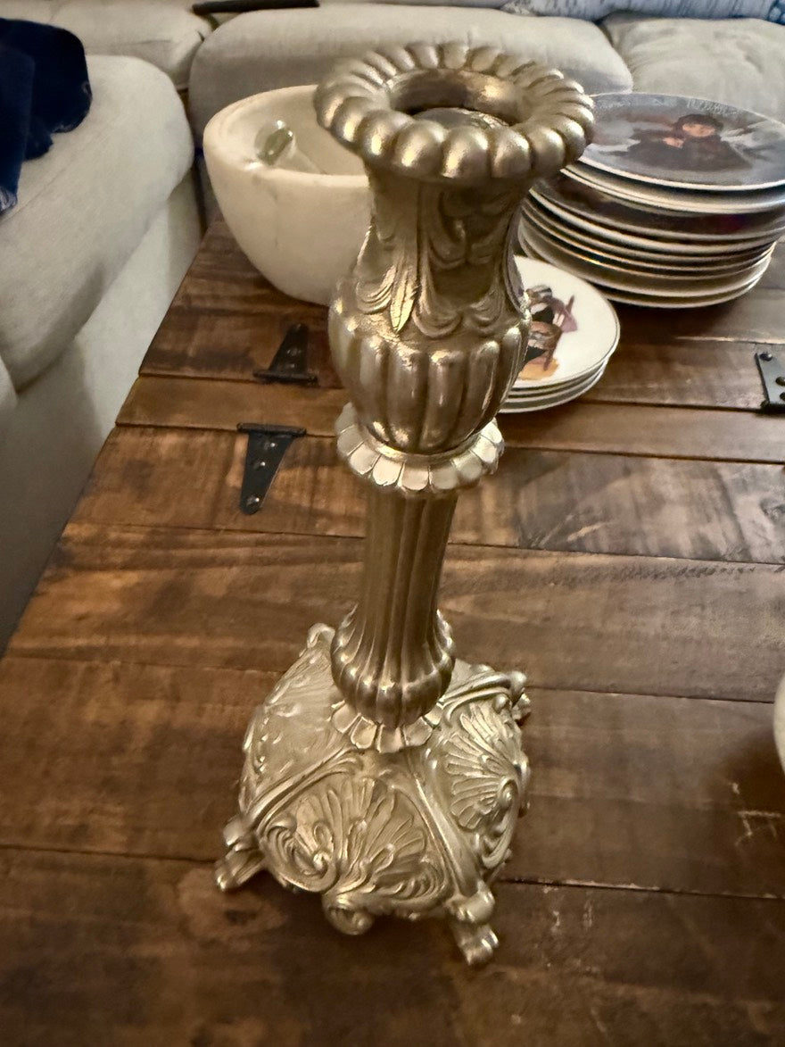 CANDLE STICK