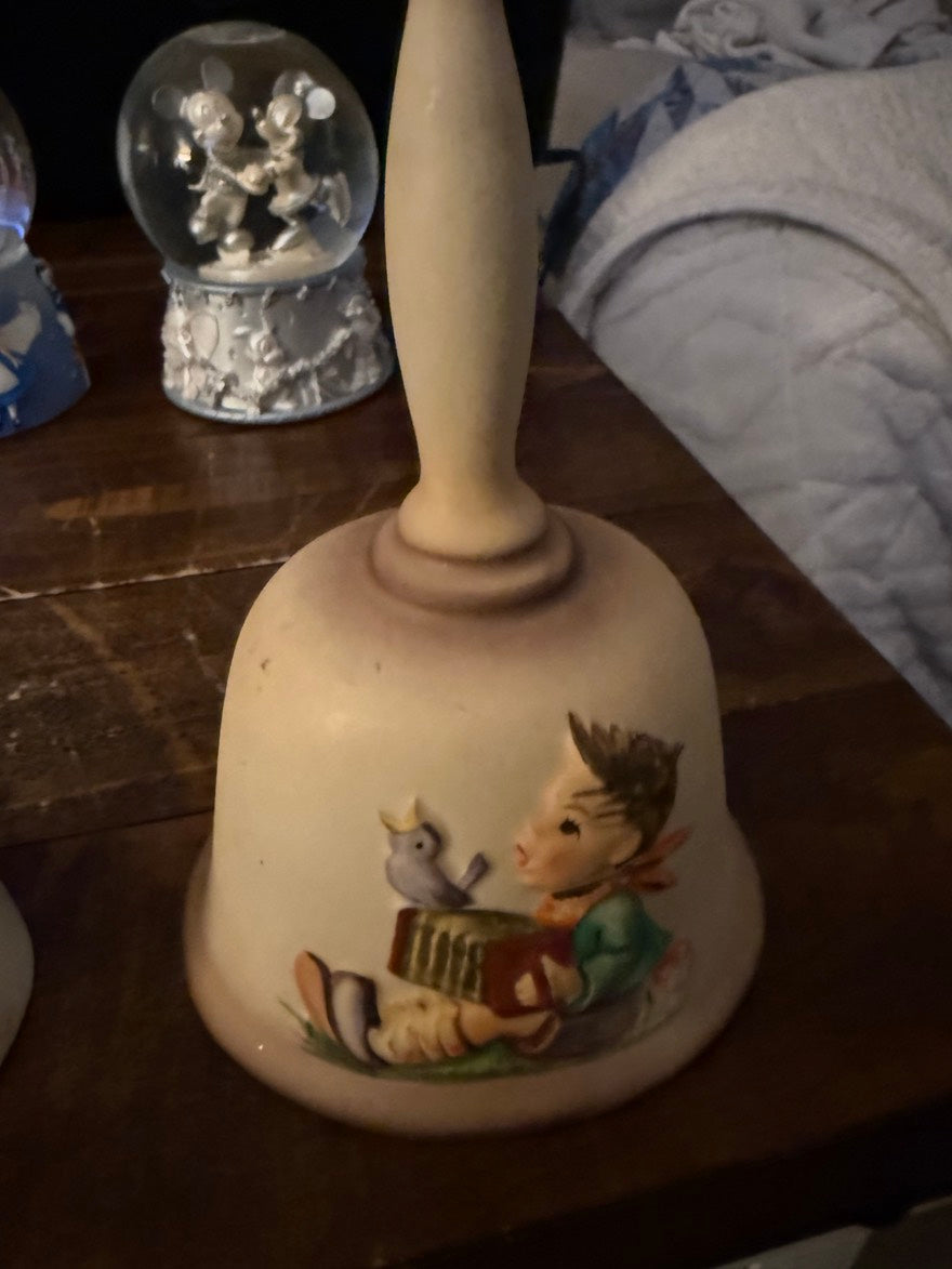 COLLECTIBLE BELLS