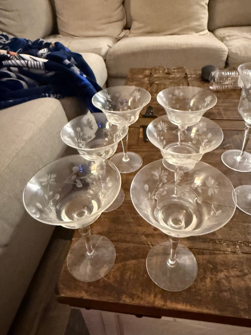 WINE GLASSES