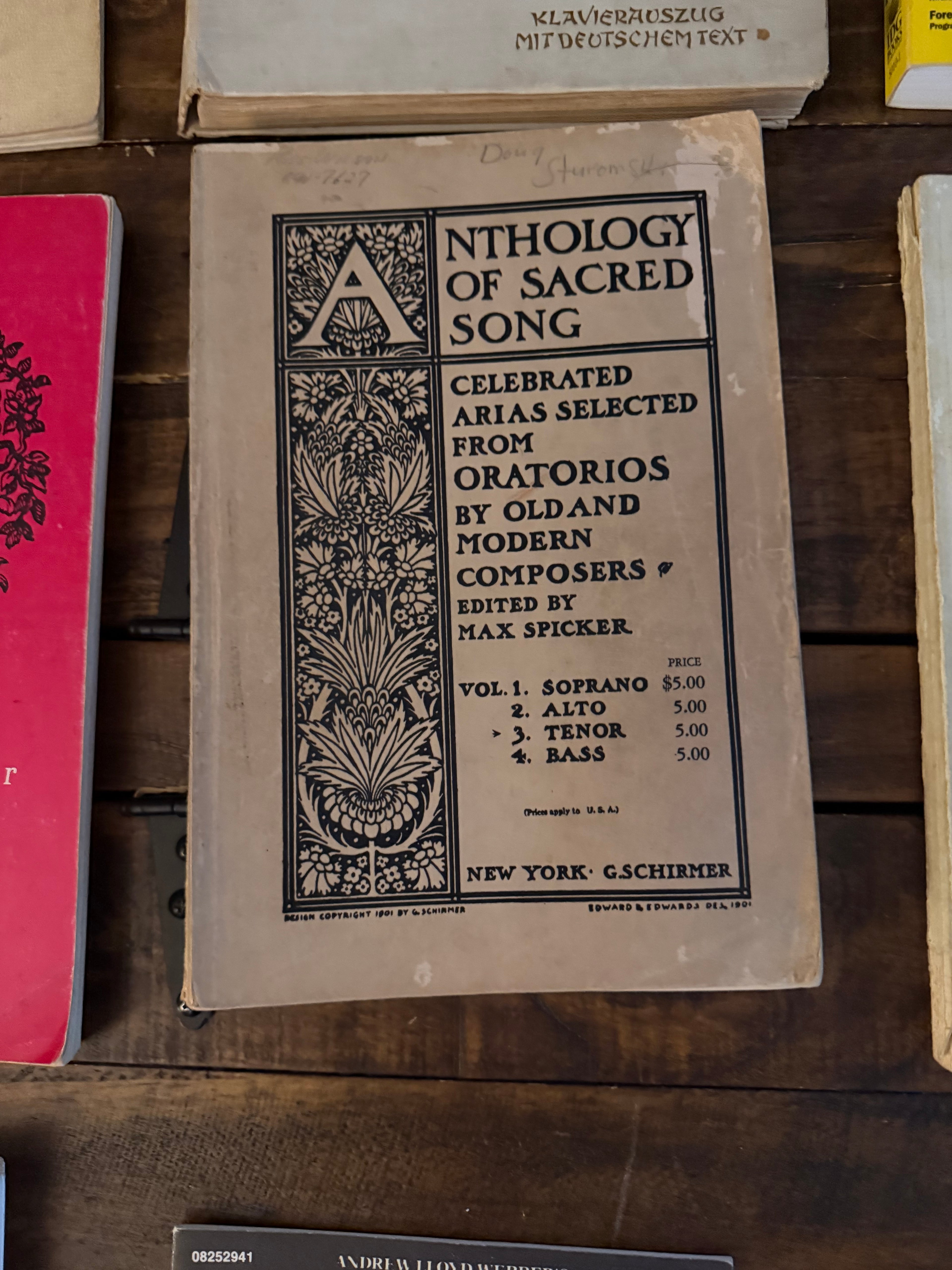 Opera Book