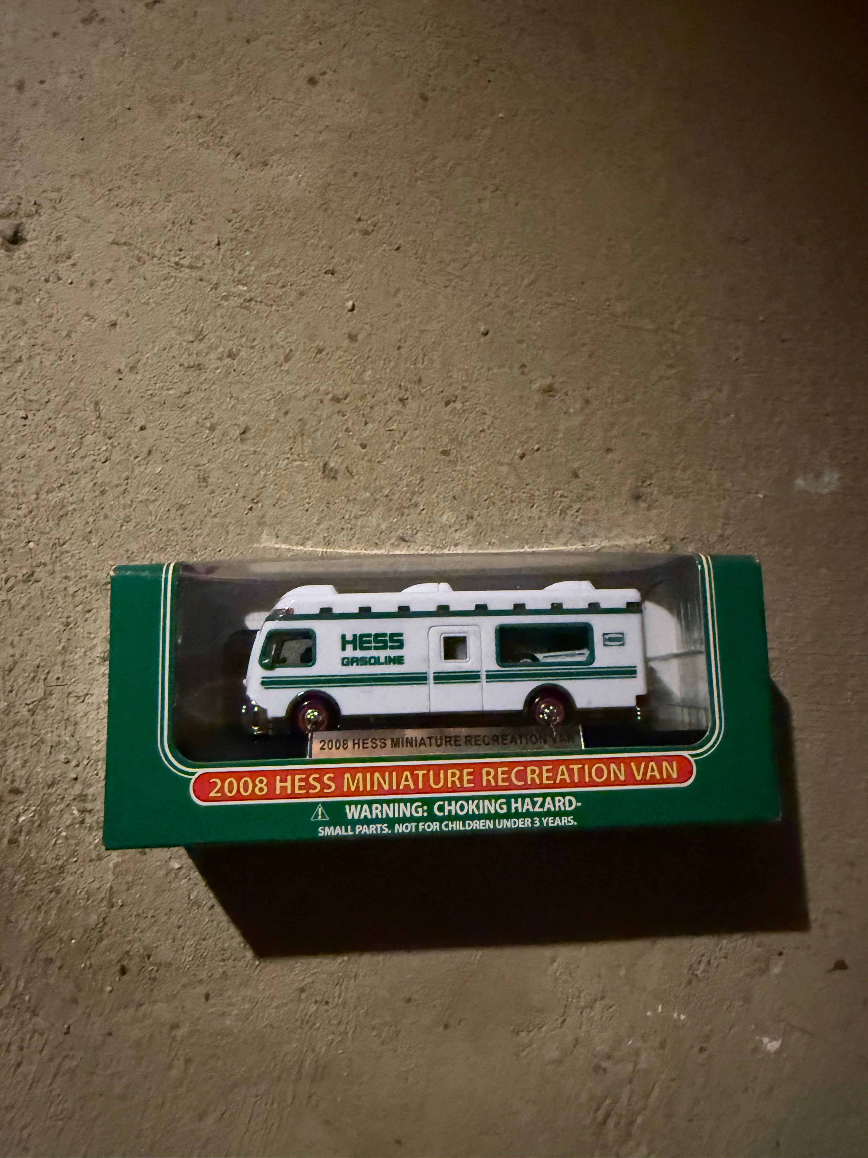 Hess Mini