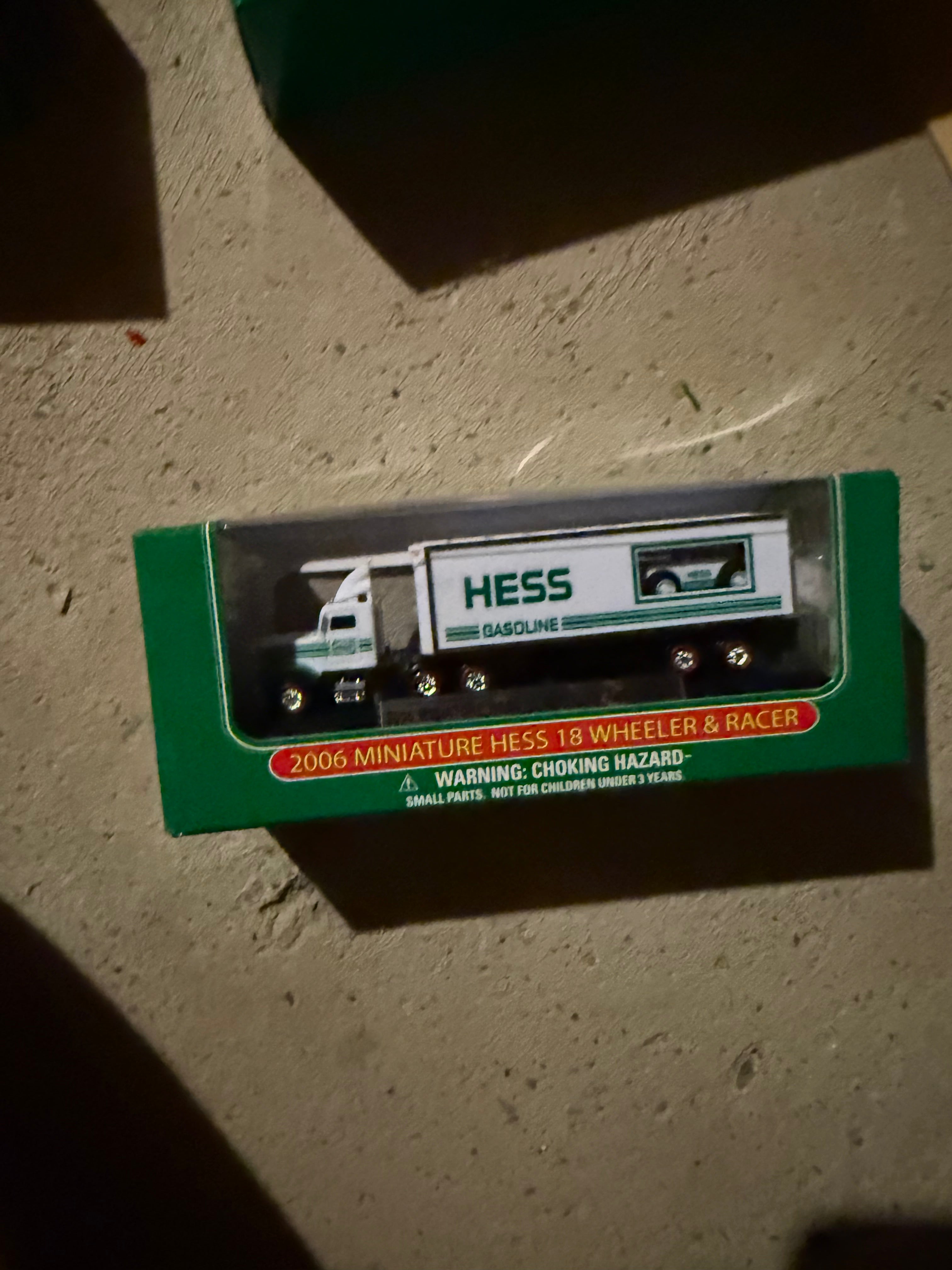 Hess Mini