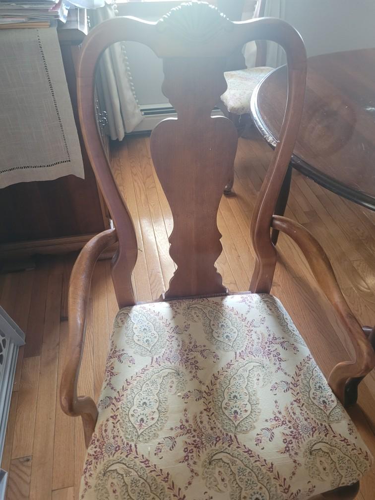 Dining table